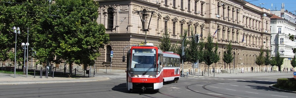 Трамвай в Праге