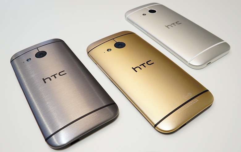 Компания по производству мобильных телефонов HTC хочет открыть сервисный центр в Чехии