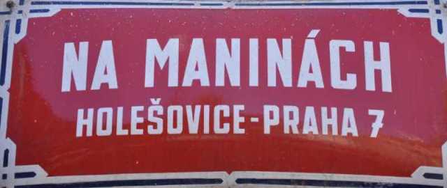 Na Maninach (На Манинах)