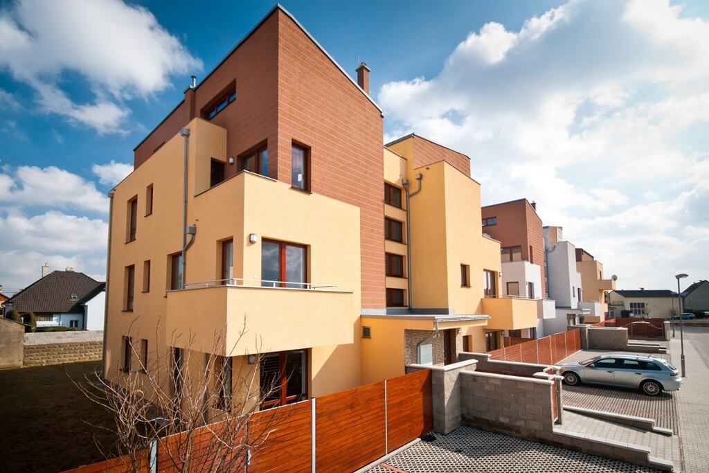 Продажа квартир в комплексе низкоэтажных домов в Праге-запад