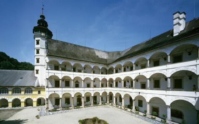 Замок Велке Лосины, Чехия