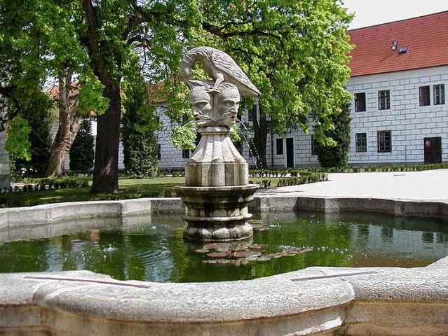 Замок Тршебонь в Чехии