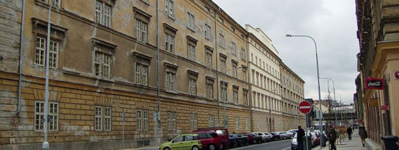 Власти Чехии превратят старые казармы в культурное место