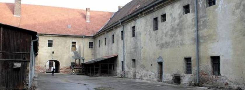 Сделать одну из тюрем в Чехии центром искусства